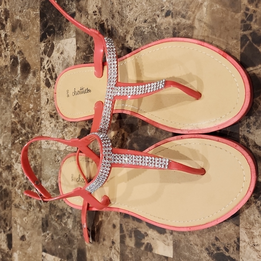 Woman's Sandals - Picture 3 of 5